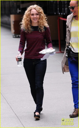  AnnaSophia on the set of The Carrie Diaries on Saturday (March 24) in New York City.