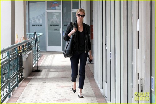 Charlize Theron: Sushi Park Lunch