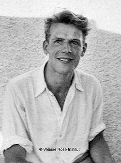  Christoph Hermann Probst ( 6 November 1919, Murnau am Staffelsee – 22 February 1943, Munich)