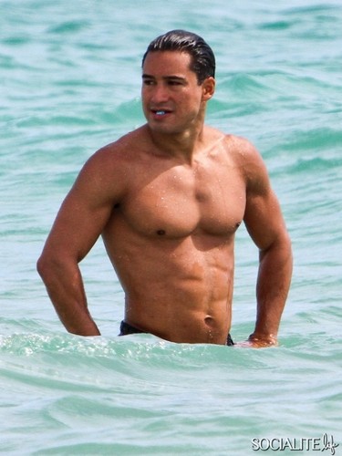 Mario Lopez Jogs Shirtless On The Beach In Miami