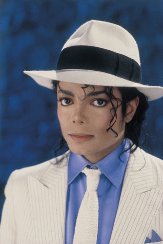 Michael Jackson (HQ = High Quality)