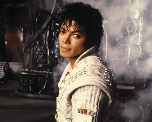 Michael Jackson (High Quality)