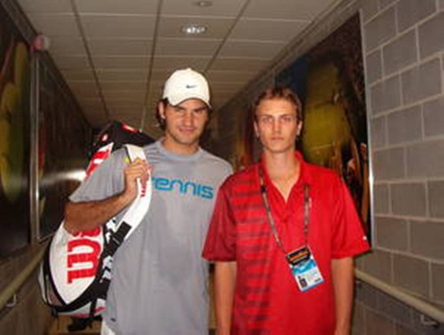  Roger Federer and Jiri Skoloudik