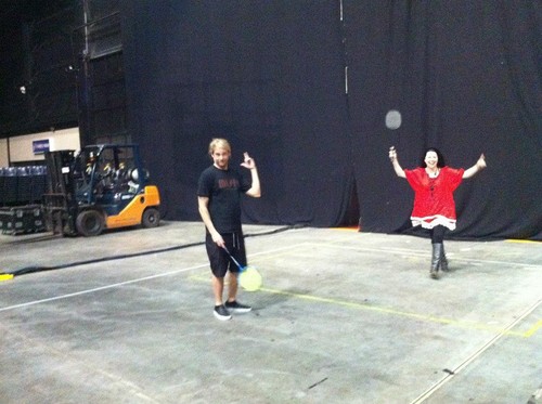  EV playing badminton [backstage in Australia]