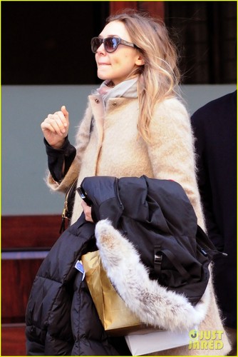  Jessica Lange: Elizabeth Olsen's Aunt in 'Therese'