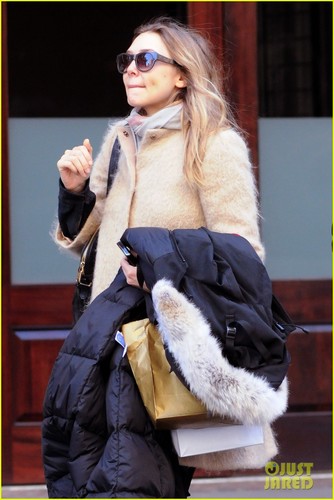  Jessica Lange: Elizabeth Olsen's Aunt in 'Therese'