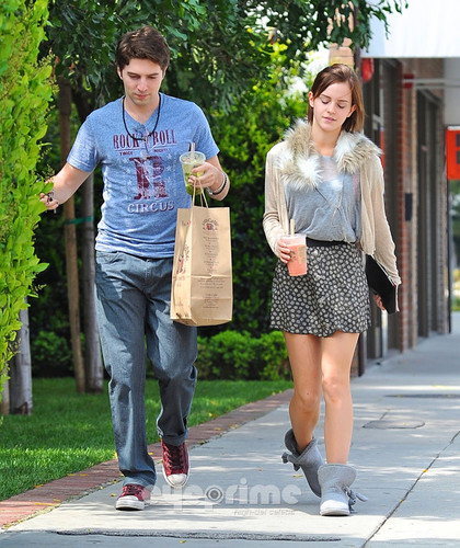  Leaving Urth Caffe in Hollywood - March 30, 2012