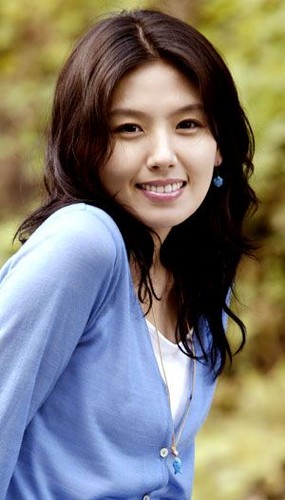  Lee Eun-ju (; November 16, 1980 – February 22, 2005)
