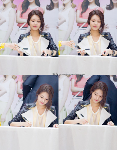  Sooyoung @ Lotte Department peminat Signing Event