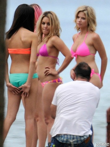  Spring Breakers candids from this morning