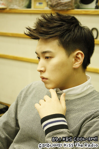  Sukira official picture SM