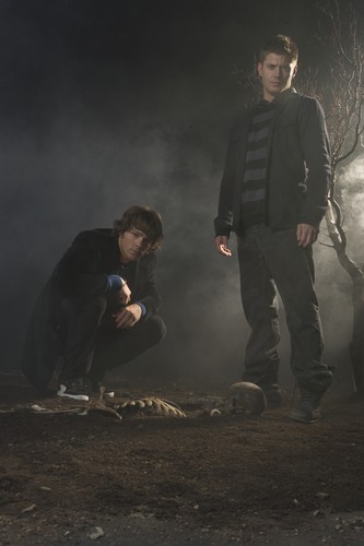  Supernatural Season 2 Promo Pics