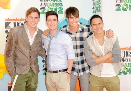 Big Time Rush images BTR arrive at the Kids' Choice Awards 2012 ...