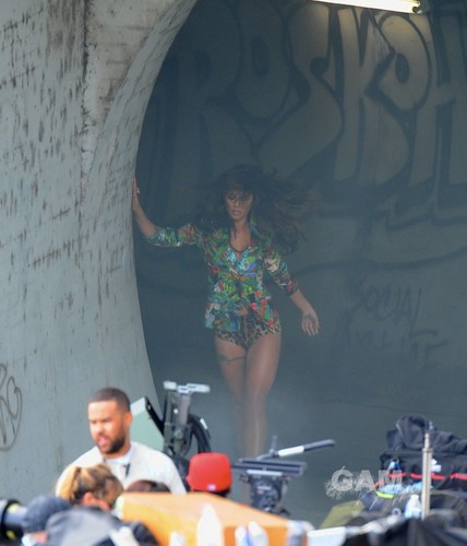 Filming New Music Video (31 March 2012)
