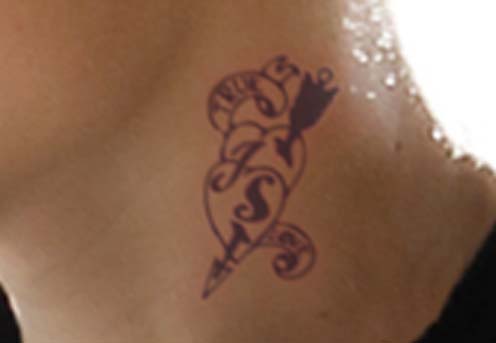  Justin have a new tattoo??