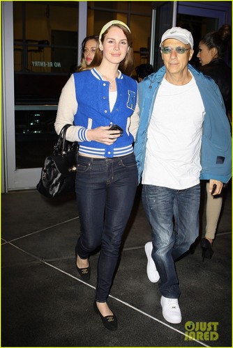  Lana Del Rey: Lakers Game with Jimmy Iovine!