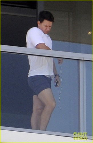  Mark Wahlberg: On Set for 'Pain and Gain'