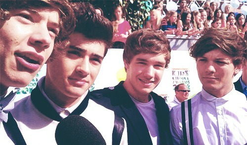  One Direction at KCA♥♥