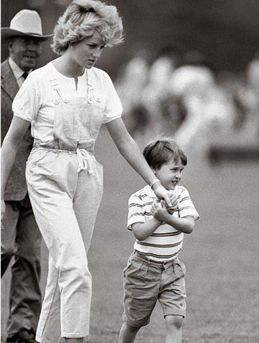 Princess Diana and the Princes - Princess Diana and her Sons Photo ...