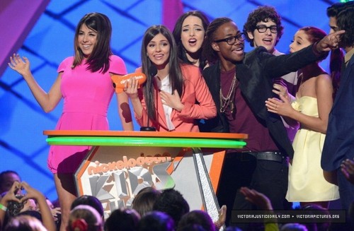  Proud of Victorious ♥♥