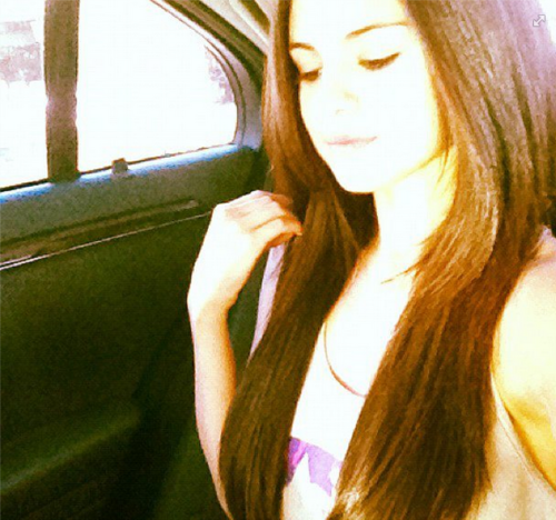  Selena Gomez Instagram foto's