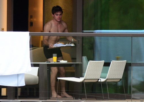  At Hotel In Sydney (HQ)