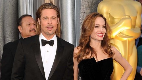  Angelina Jolie & Brad Pitt at Oscar 2012