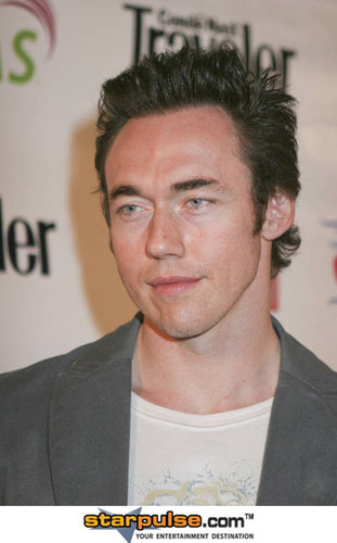  Kevin Durand