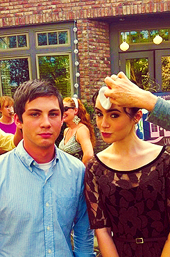  Logan Lerman & Lily Collins | On the set of Writers