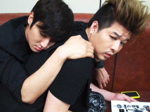  Shindong & Siwon