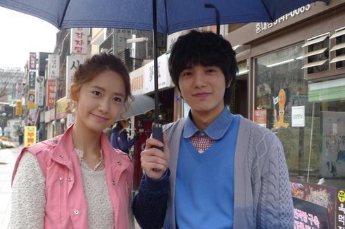  Yoona & Shi-Hoo'Love Rain' Behind The Scene foto's
