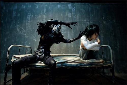  Awesome Death Note cosplayers
