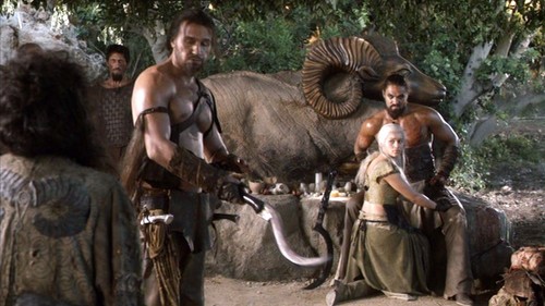  Drogo and Daenerys with Dothraki