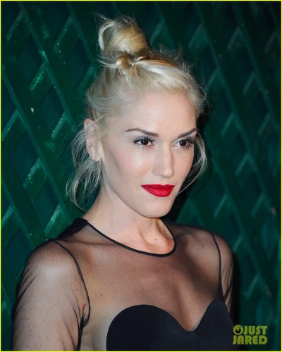  Gwen Stefani: 'My Valentine' 음악 Video Premiere Party!