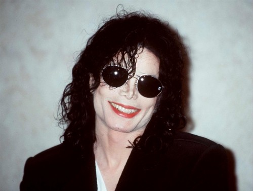  I,M Cinta SICK MICHAEL AND YOU,RE THE ONLY CURE