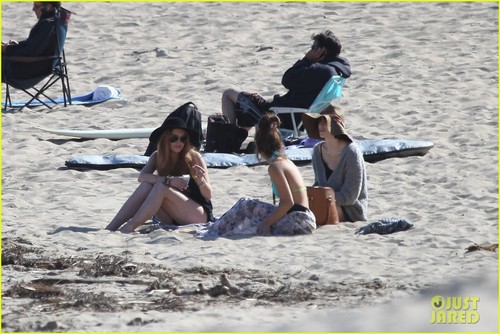  Lindsay Lohan: ساحل سمندر, بیچ Back Rub from Aliana