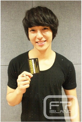  Primadonna Fanclub Member Card Jong Hun
