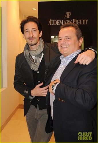  Adrien Brody: 'Royal Oak 40 Years' カクテル Party!