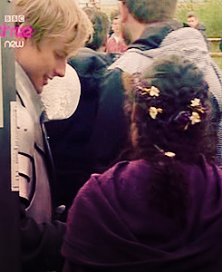  Bradley and 앤젤 Signing Autographs For Smalls (Take 2) 4
