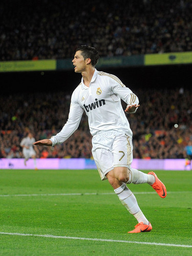  C. Ronaldo (Barcelona - Real Madrid)
