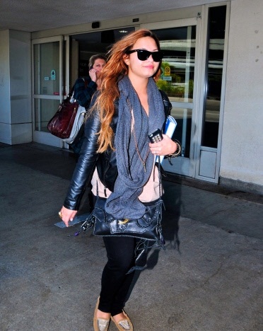  Demi - Arrives into LAX Airport - March 14th 2012