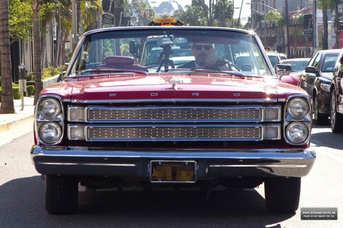  Hugh Laurie Cruising the Sunset Strip, 17. April 2012