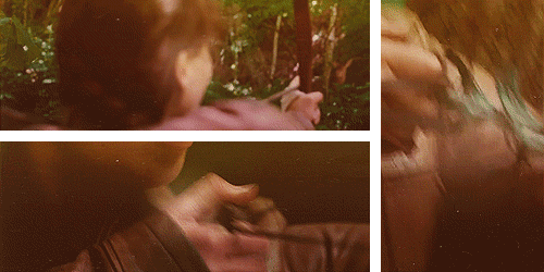  Katniss gifs
