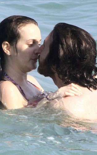 Leighton on vacation in Rio de Janeiro with boyfriend Aaron Himelstein