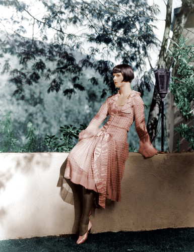  Louise Brooks in Colour