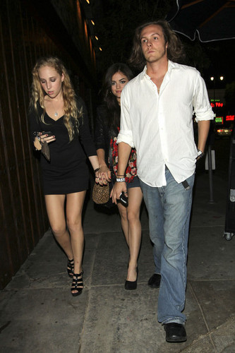  Lucy Hale at Las Palmas with friends