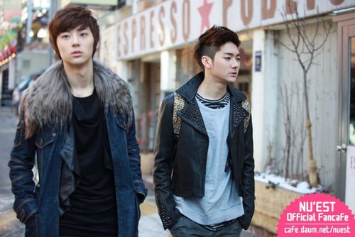  Minhyun and Aron