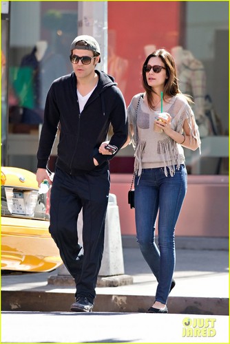  Paul Wesley: NYC Stroll with Torrey DeVitto!