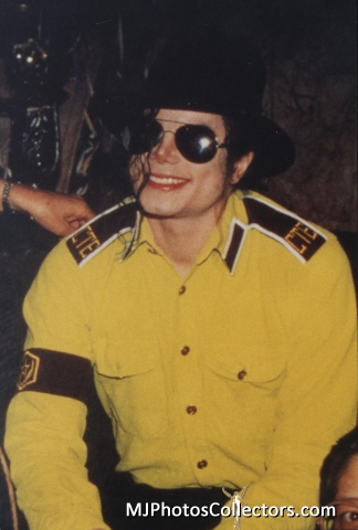  THE ONLY FOUR WORDS I WANT TO SAY.I cinta MICHAEL JACKSON