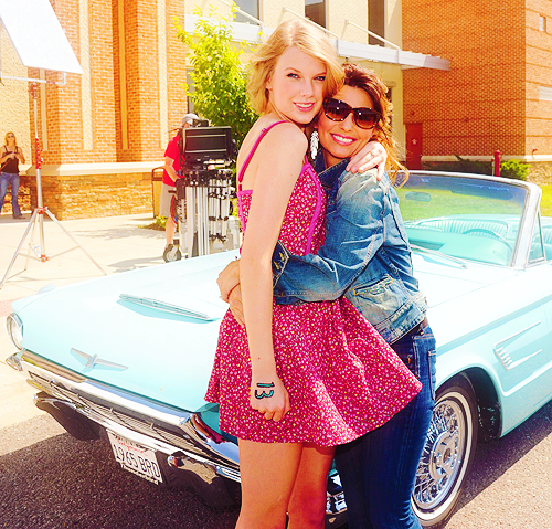  Taylor with Shania Twain!